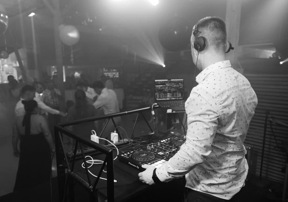 DJ Canis Live Performance